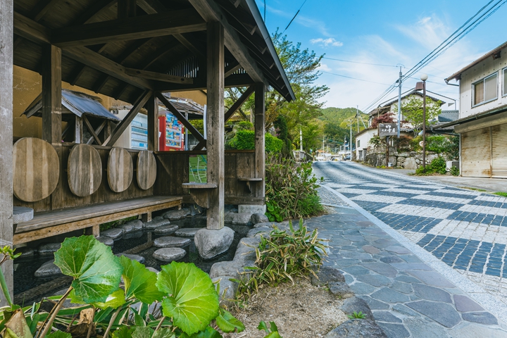 ▲熊之川溫泉鄉是個隱匿於佐賀市郊區的寧靜村莊。入住當地不同風格的小旅館，泡個熱水澡，放鬆身心靈。　圖：佐賀縣觀光連盟╱提供