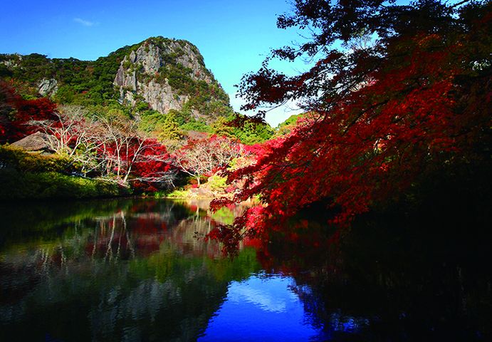 ▲御船山樂園是知名的賞楓名所之一，萬株楓紅絕景令人陶醉。　圖：佐賀縣觀光聯盟／提供