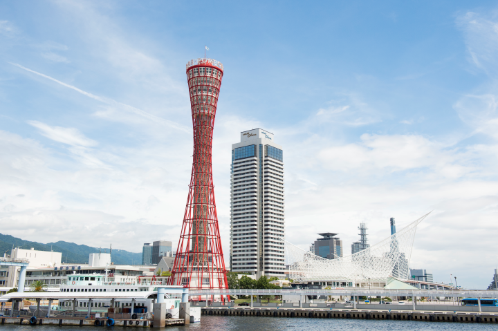 ▲港邊神戶港塔和川崎世界並立。　圖：KOBE TOURISM BUREAU／提供